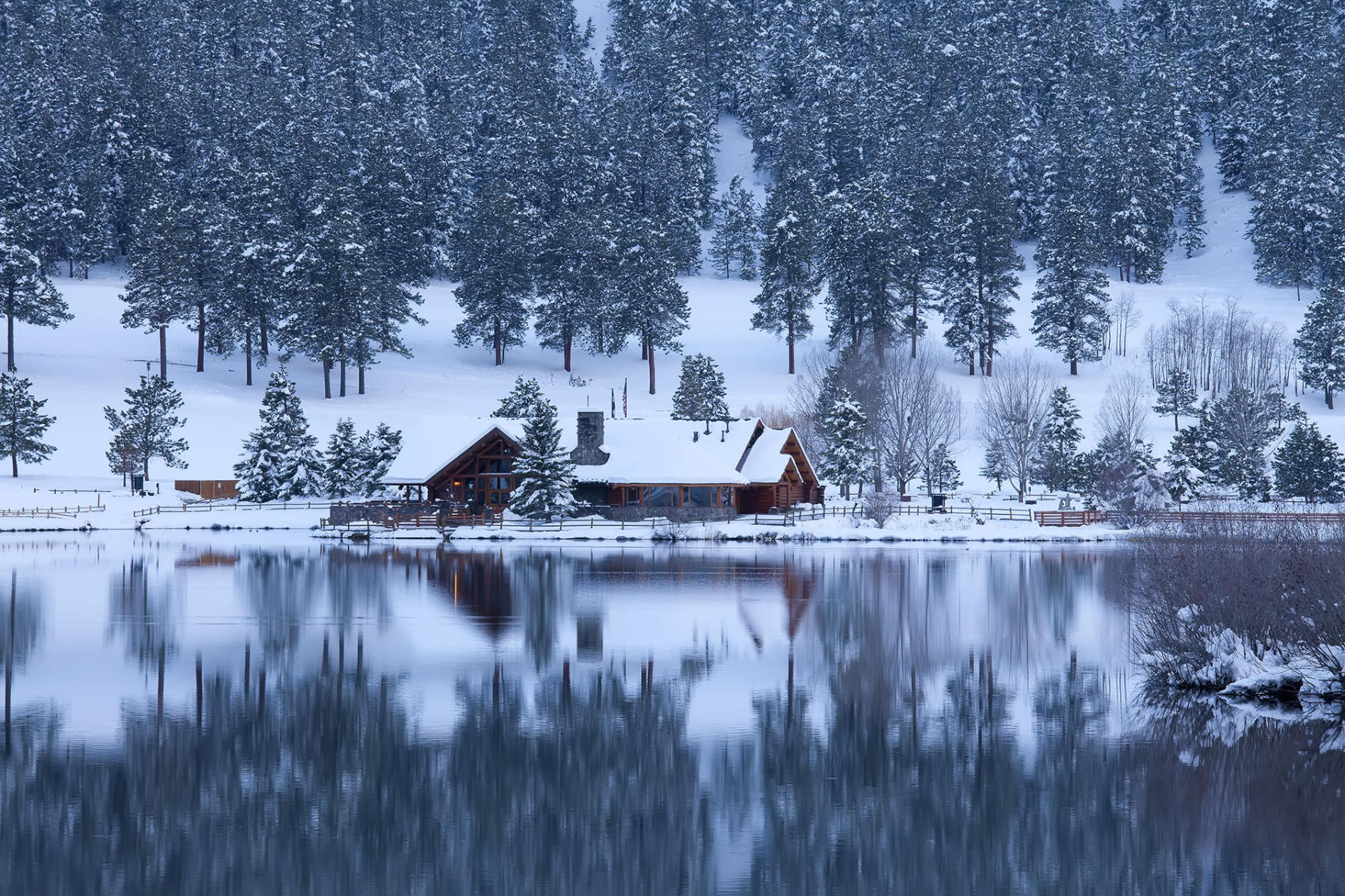 Evergreen Lake house #6952